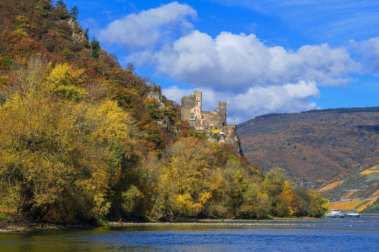 Hotel Zu Den Burgen Kamp-Bornhofen Zewnętrze zdjęcie